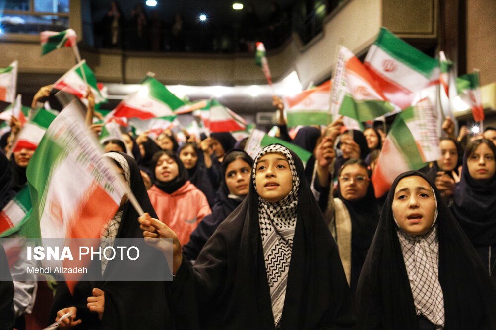 همایش دختران حاج قاسم در بجنورد